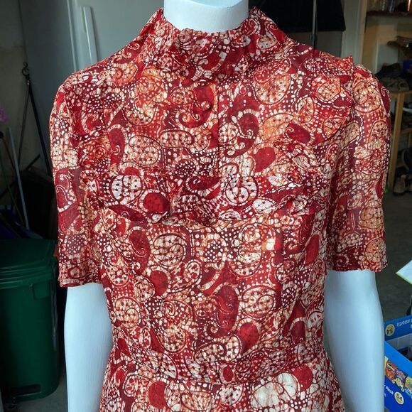 100% Cotton Red Batik Modest High Neck Floor Length Ruffled Maxi Dress Malaysian - Picture 3 of 11